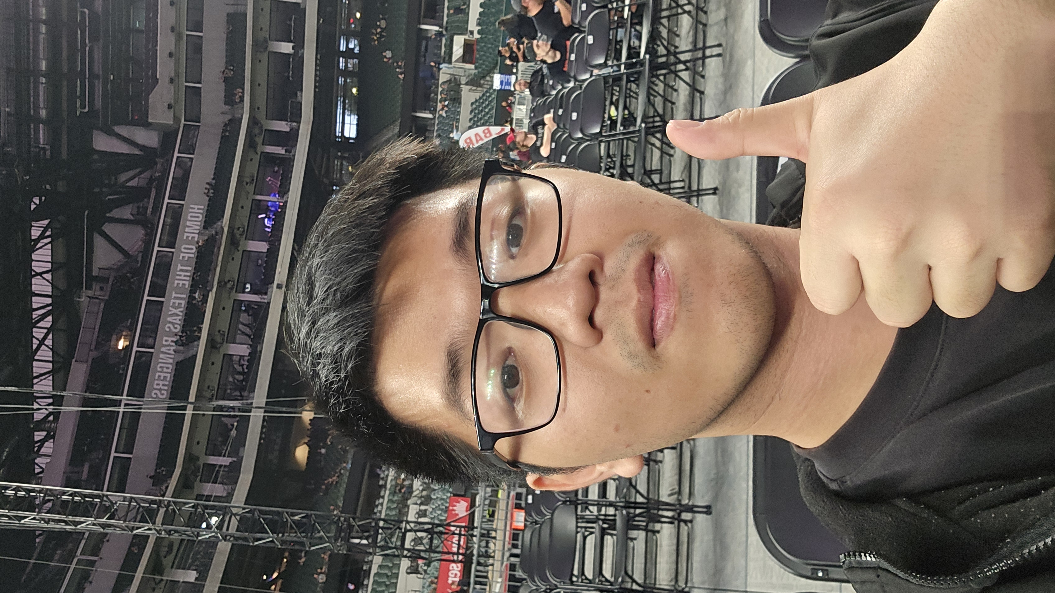Portrait of Duy Le